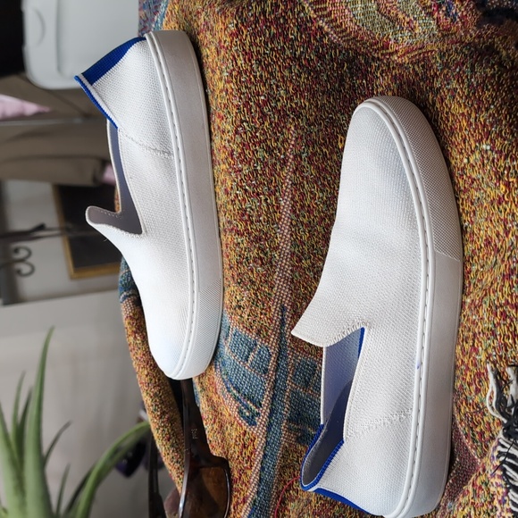 Rotyhy's White slip on sneaker - Picture 2 of 10